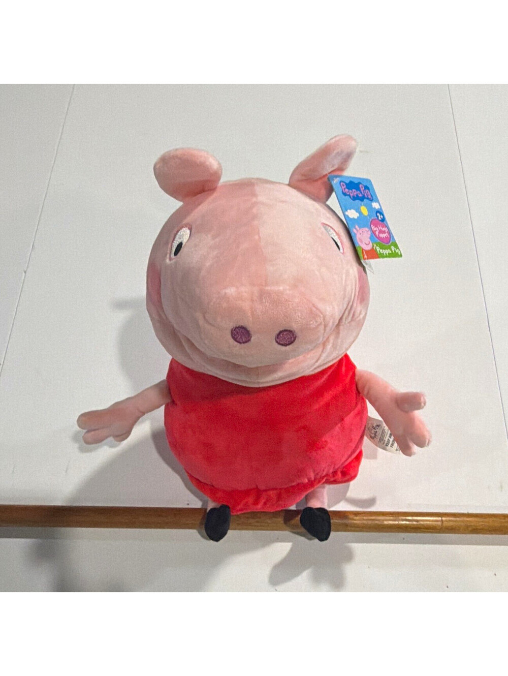 Peppa Pig Big Hug Hand Puppet Plush Stuffed Toy, Ages 2+, Boys & Girls NWT